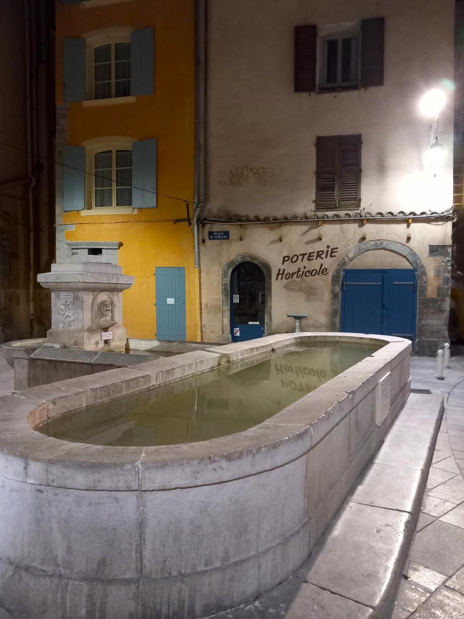 #3 Studio # Place Charmante Tolone Esterno foto
