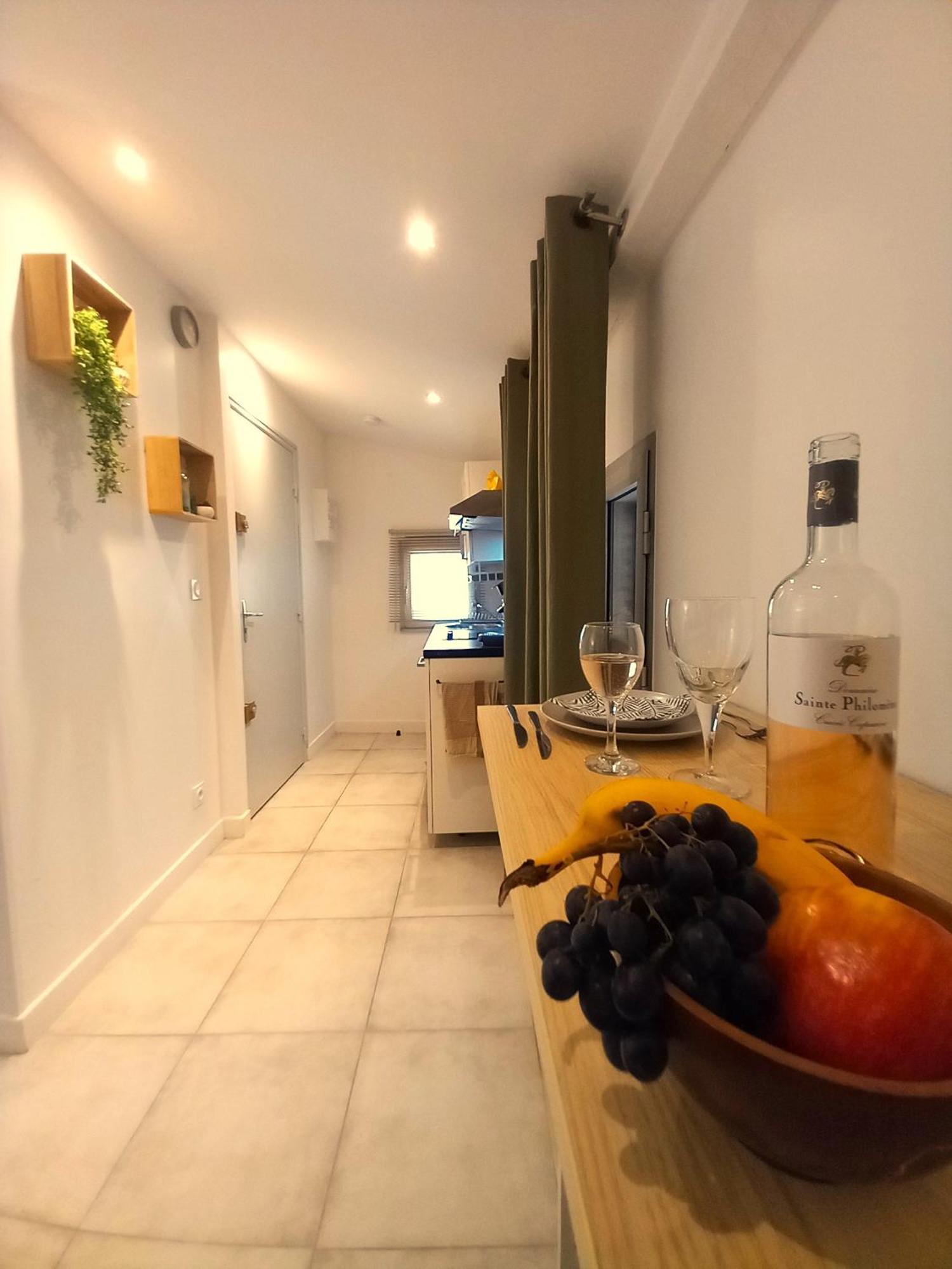 #3 Studio # Place Charmante Tolone Esterno foto